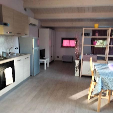 Residenza Flores Apartamento Pescara Quarto foto